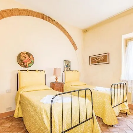 Fattoria Il Piano - Aia - * San Gimignano