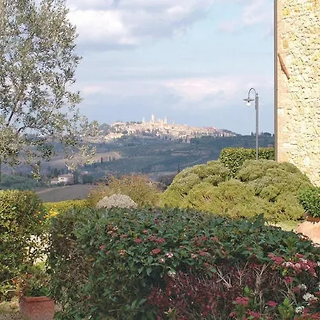 Fattoria Il Piano - Aia - * San Gimignano
